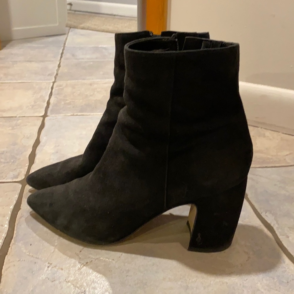 Sam Edelman hilty suede bootie